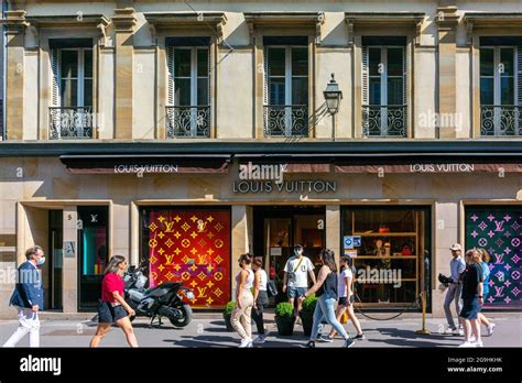 fashion stores in strasbourg.